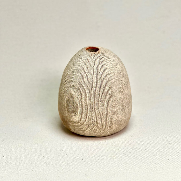 Bud Vase I (cream), 2023
